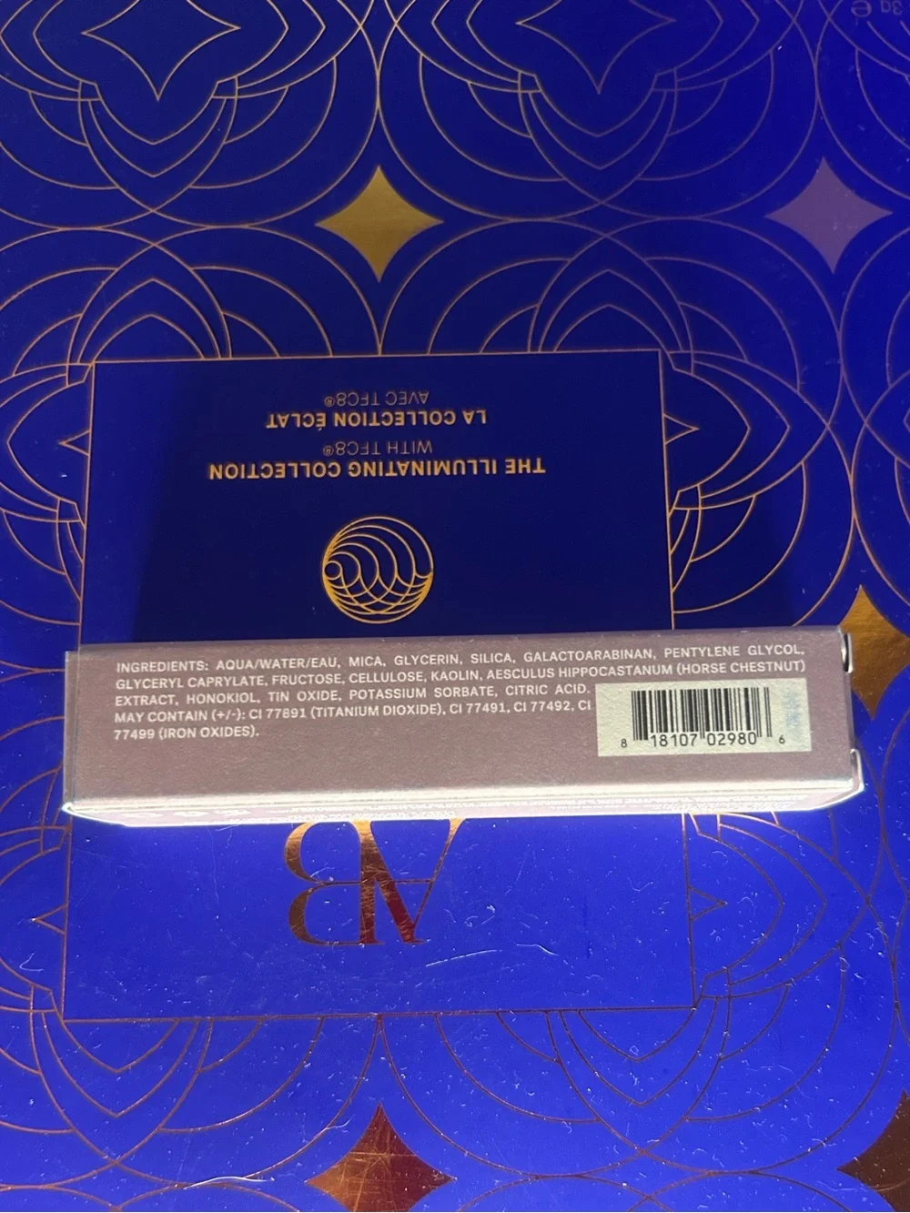 ILIA Liquid Powder Matte Eye Tint in Tannin